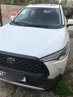 تۆیۆتا کۆرۆلا کرۆس